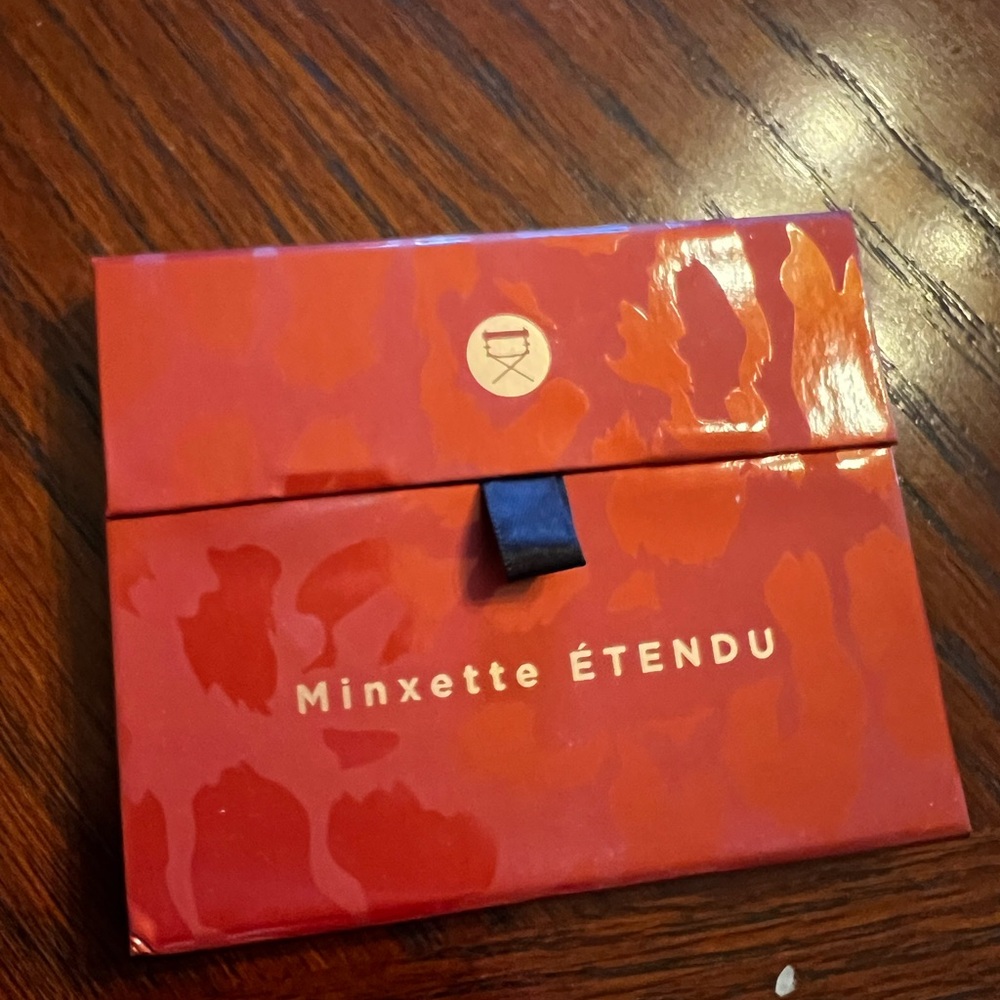 Viseart Minxette Étendu Eyeshadow Palette - Red and brown Orange Hues